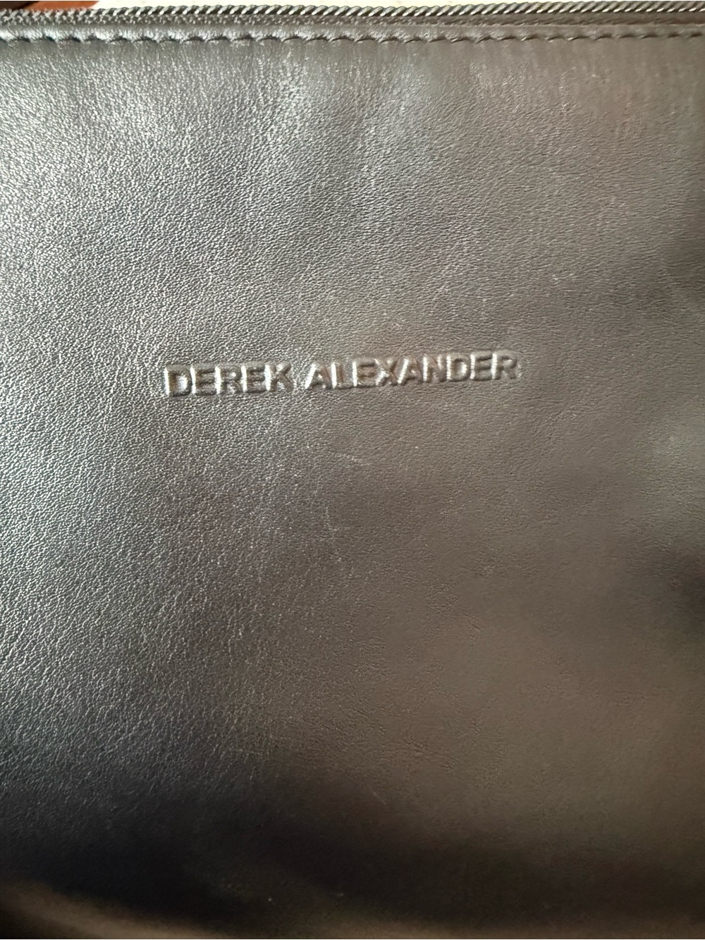 Derek Alexander shoulder to crossbody